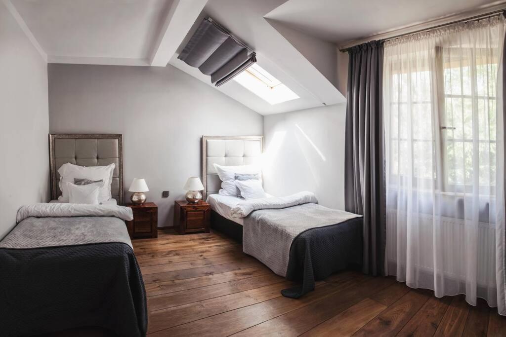 Constantia By Grape Hotel Wroclaw Bagian luar foto